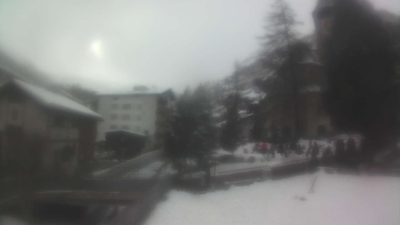 Archived image Webcam Zermatt Church