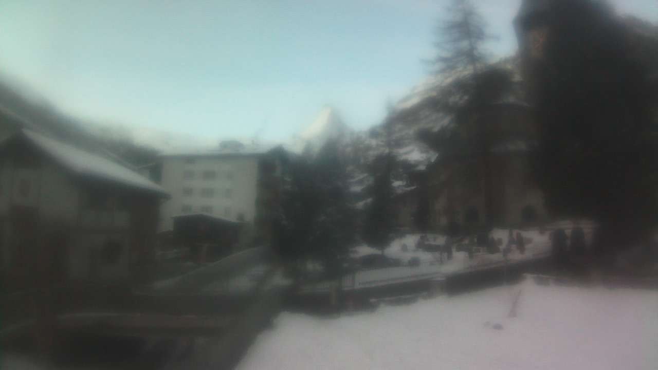 Archiv Foto Webcam Zermatt Kirche