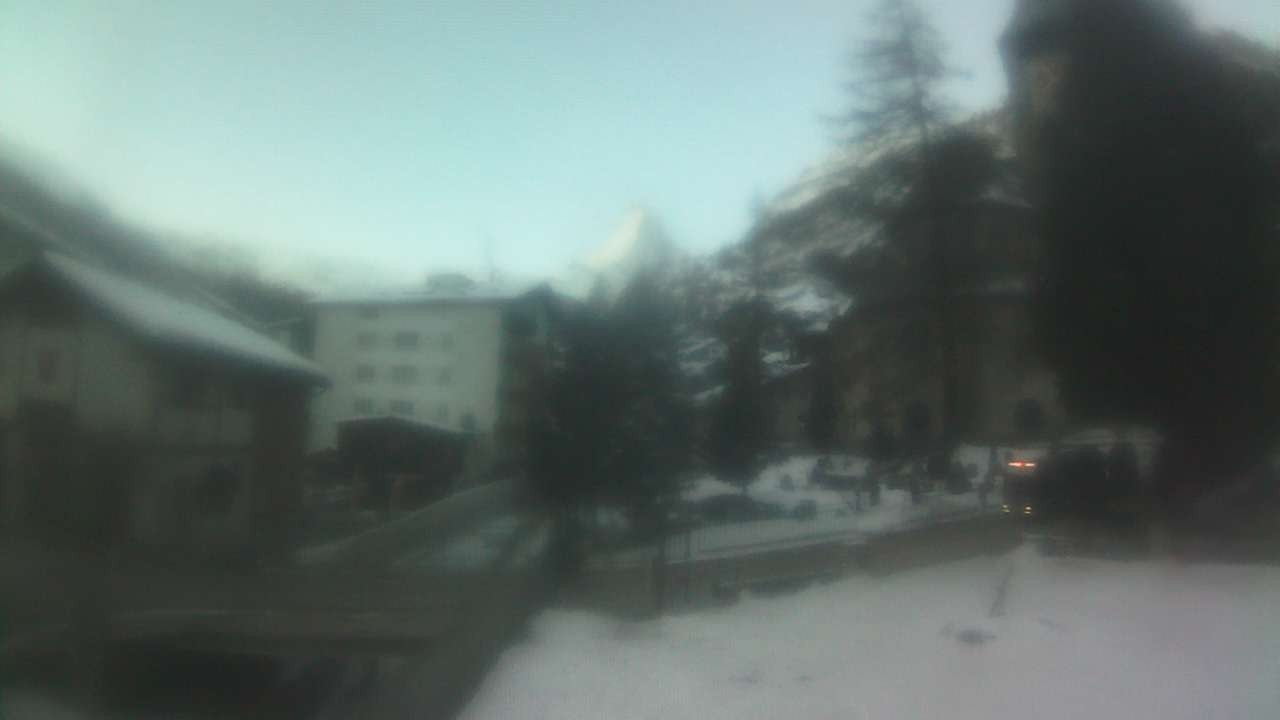 Archiv Foto Webcam Zermatt Kirche