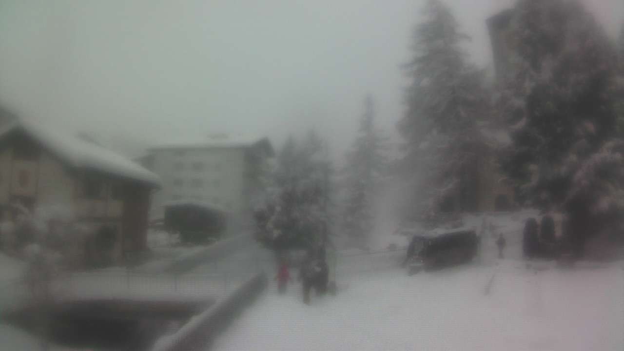 Archiv Foto Webcam Zermatt Kirche