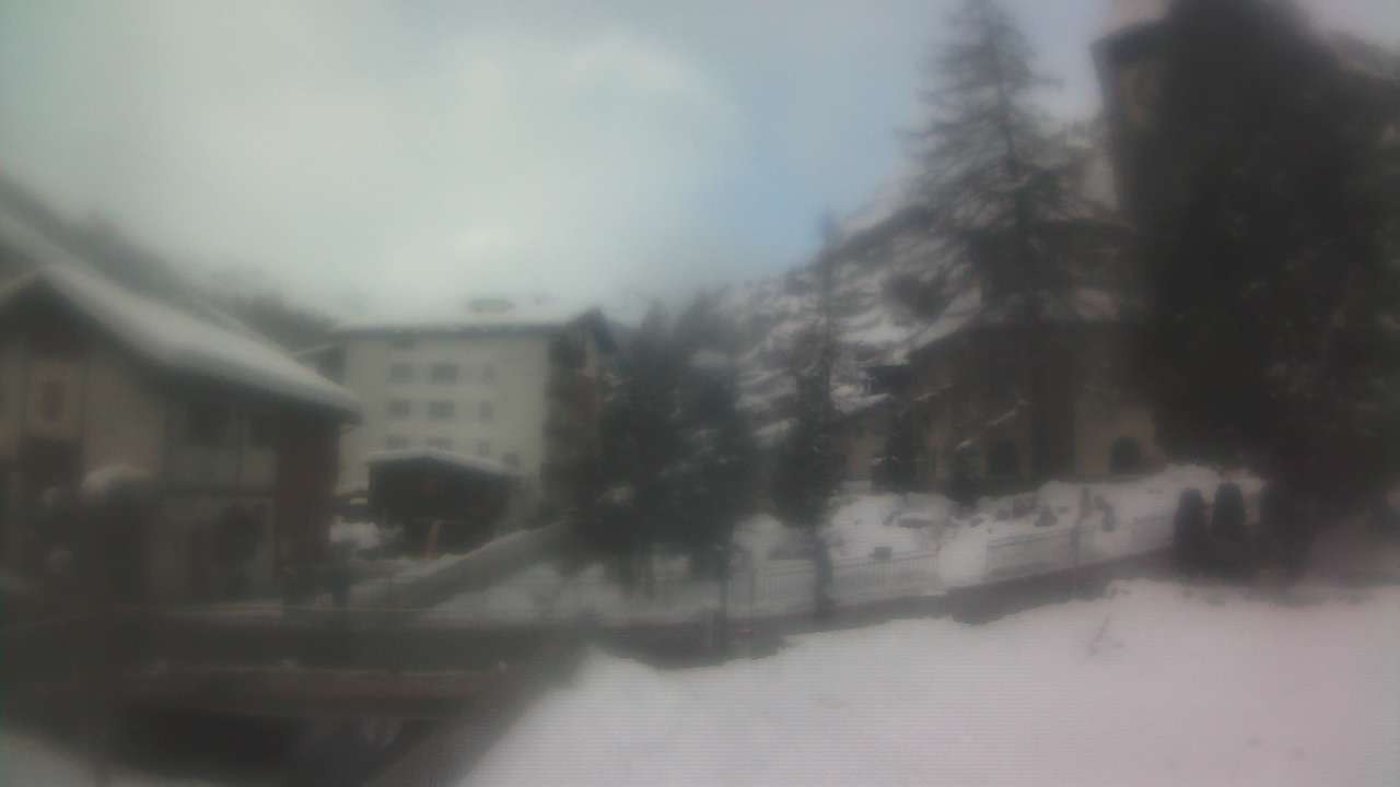 Archiv Foto Webcam Zermatt Kirche