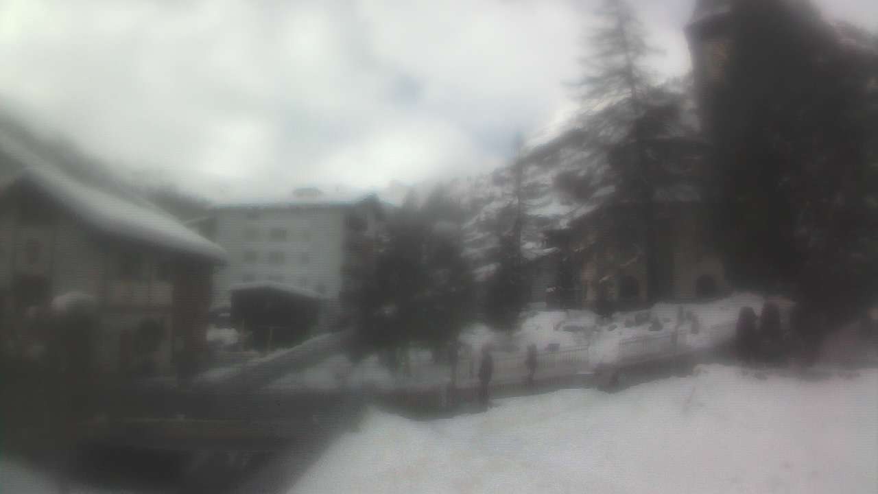 Archiv Foto Webcam Zermatt Kirche