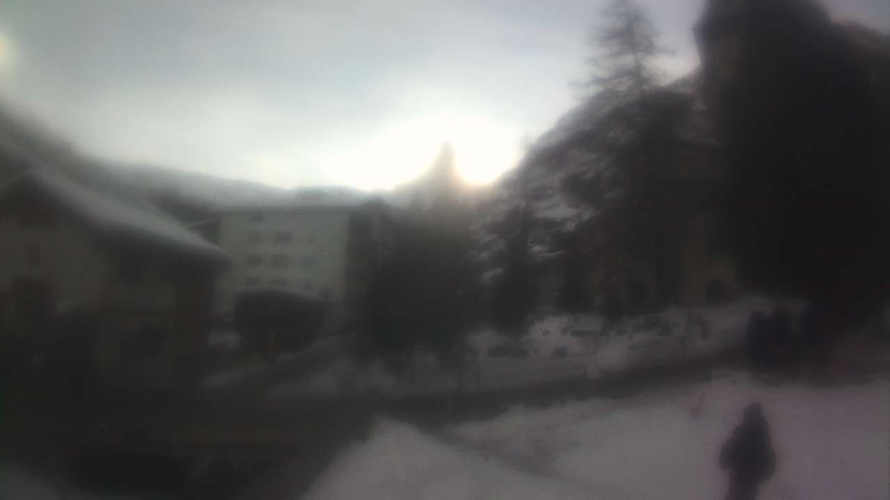 Archiv Foto Webcam Zermatt Kirche