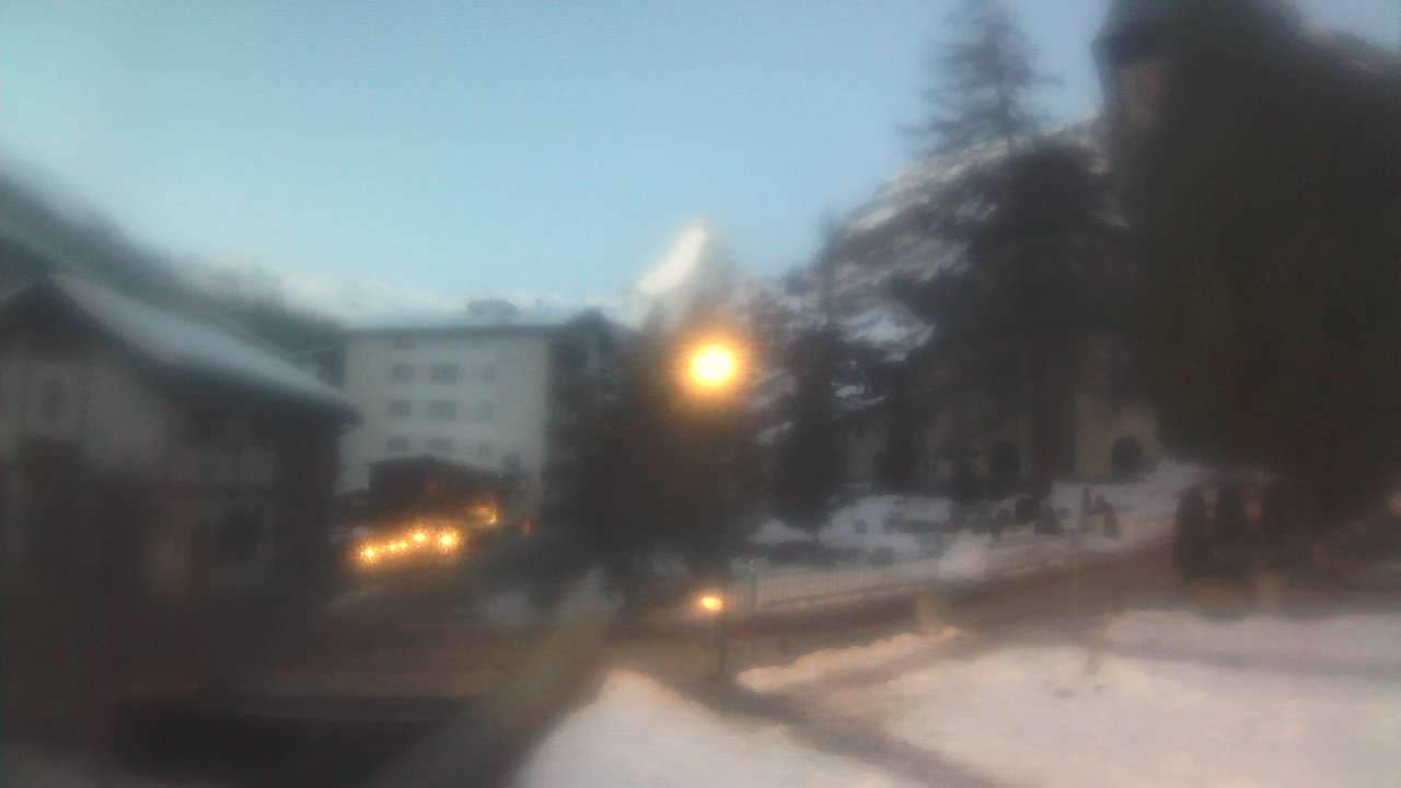 Archived image Webcam Zermatt Church