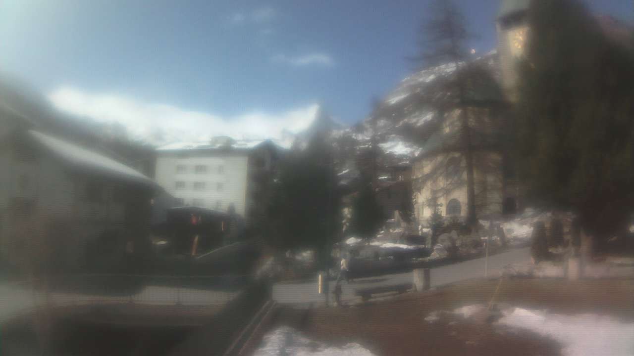 Archiv Foto Webcam Zermatt Kirche