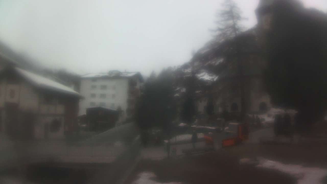 Archiv Foto Webcam Zermatt Kirche