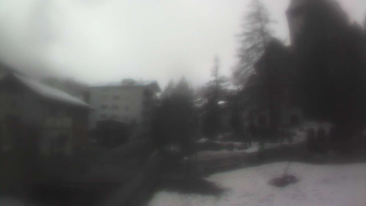 Archiv Foto Webcam Zermatt Kirche