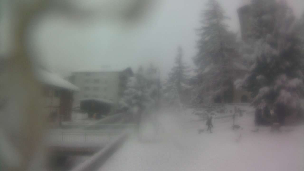 Archived image Webcam Zermatt Church