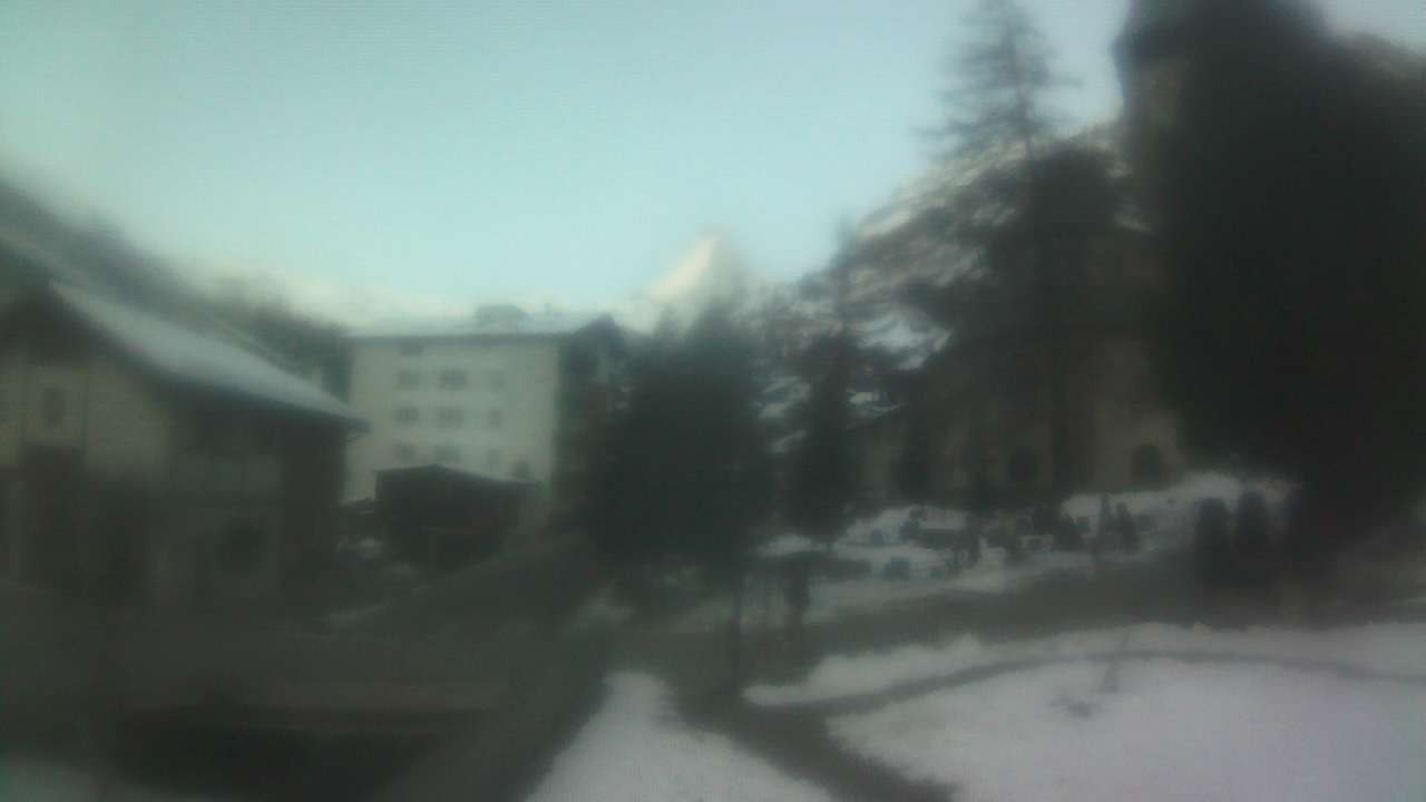 Archiv Foto Webcam Zermatt Kirche