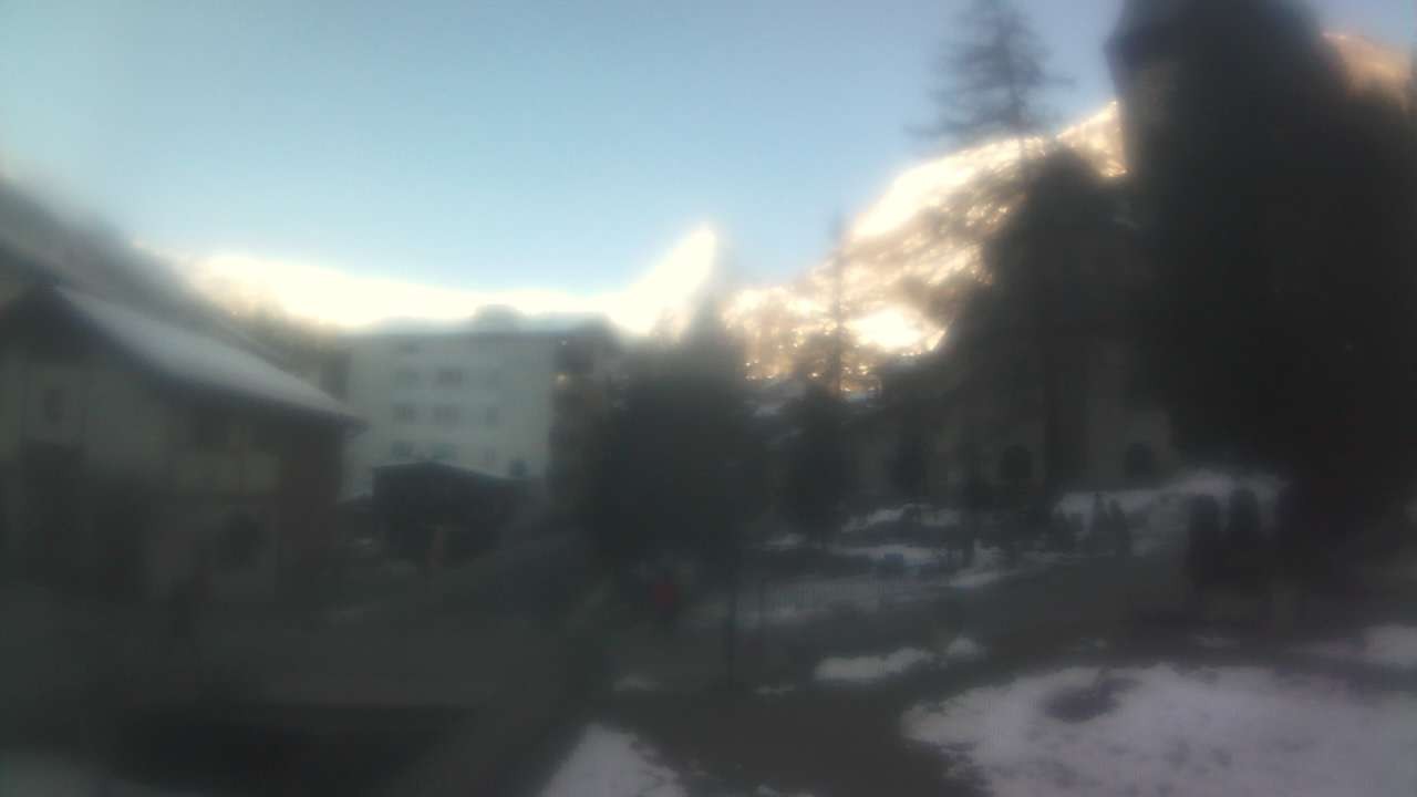 Archived image Webcam Zermatt Church