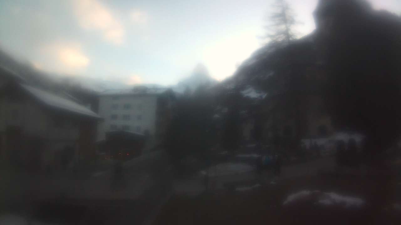 Archiv Foto Webcam Zermatt Kirche