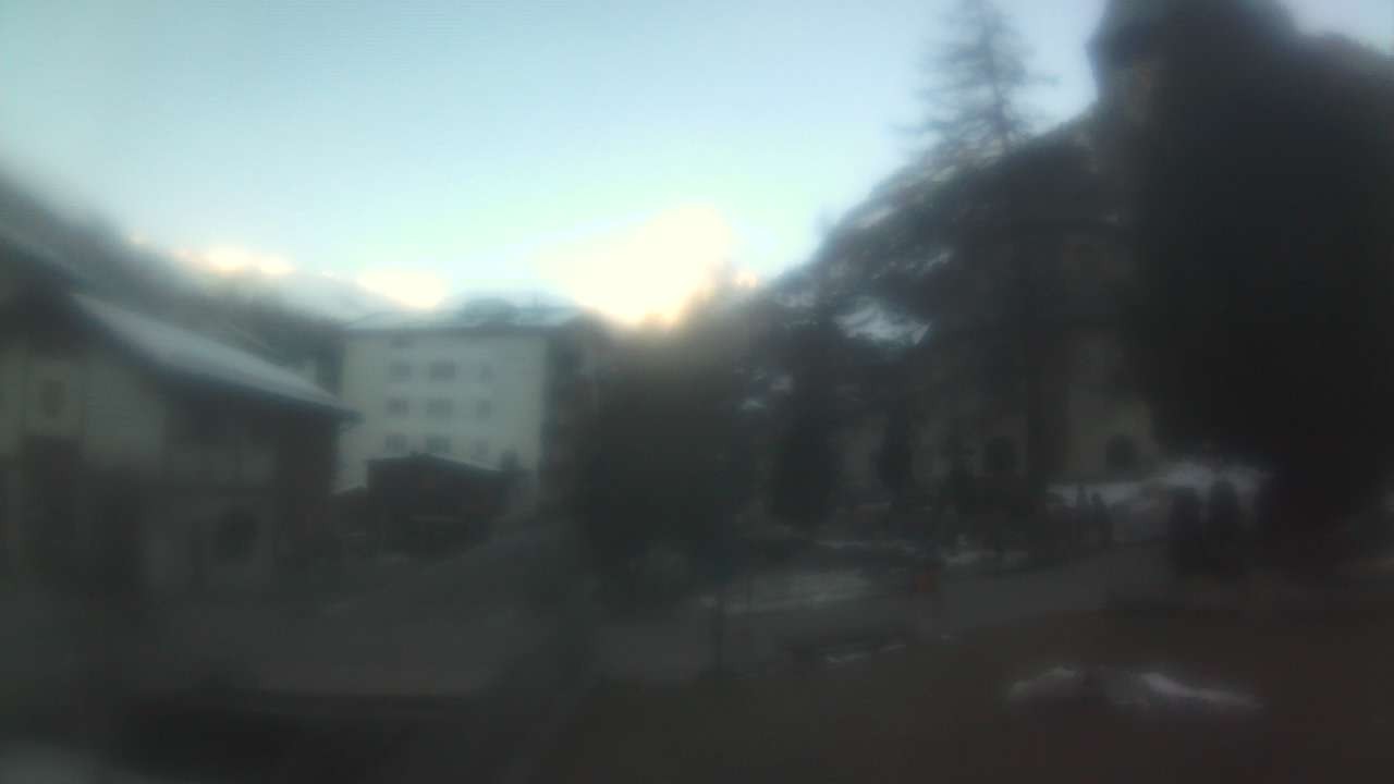 Archiv Foto Webcam Zermatt Kirche