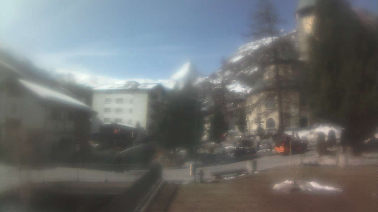 Archiv Foto Webcam Zermatt Kirche