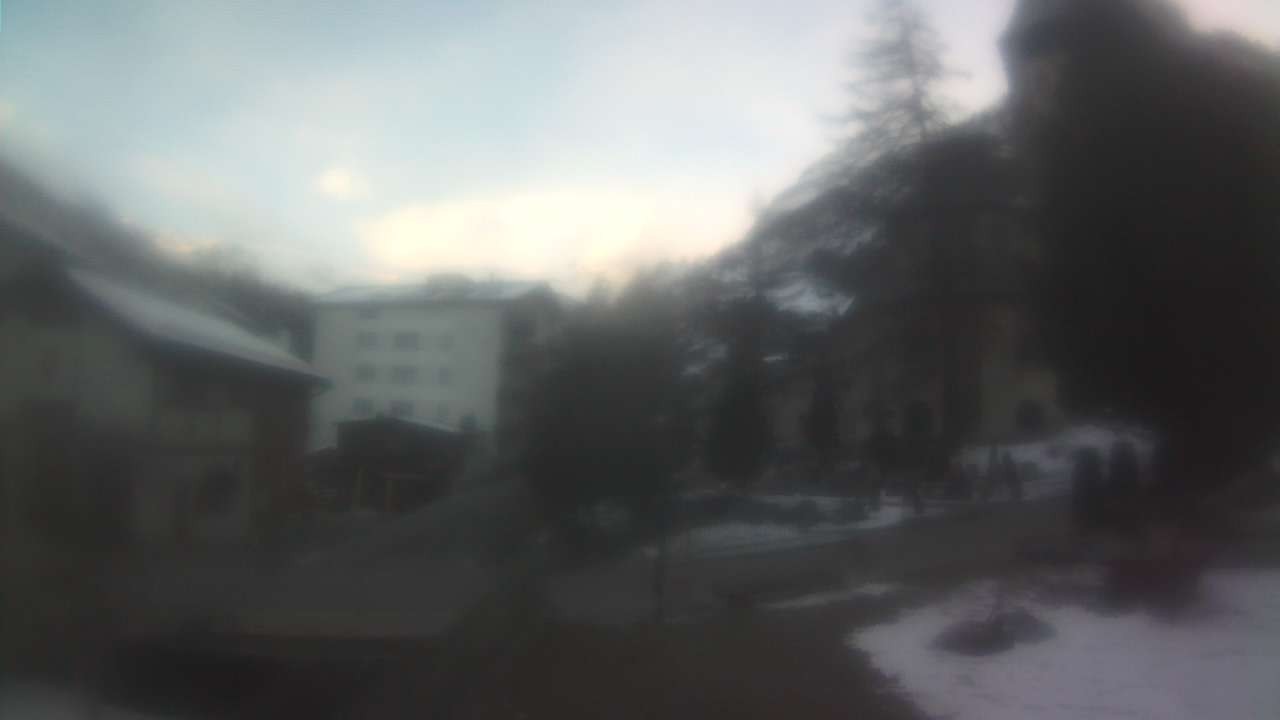 Archiv Foto Webcam Zermatt Kirche