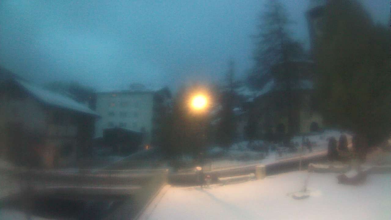 Archiv Foto Webcam Zermatt Kirche