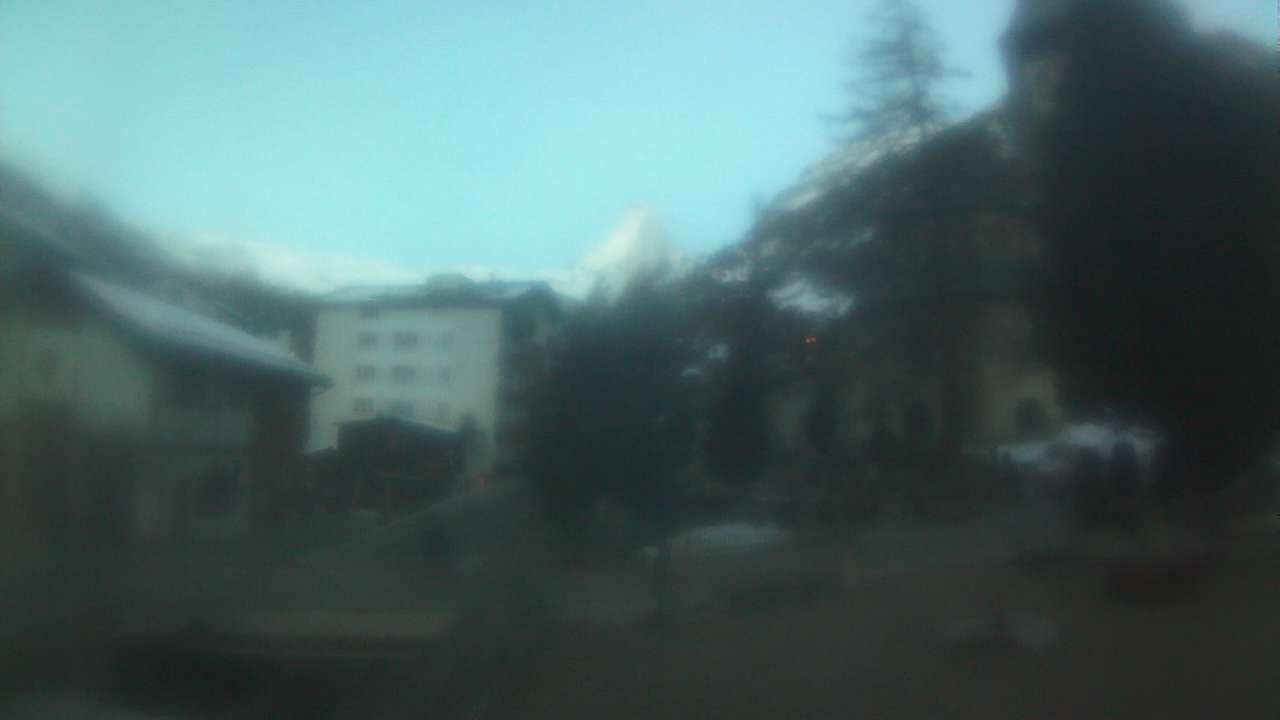 Archiv Foto Webcam Zermatt Kirche