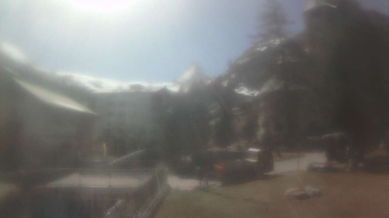 Archived image Webcam Zermatt Church