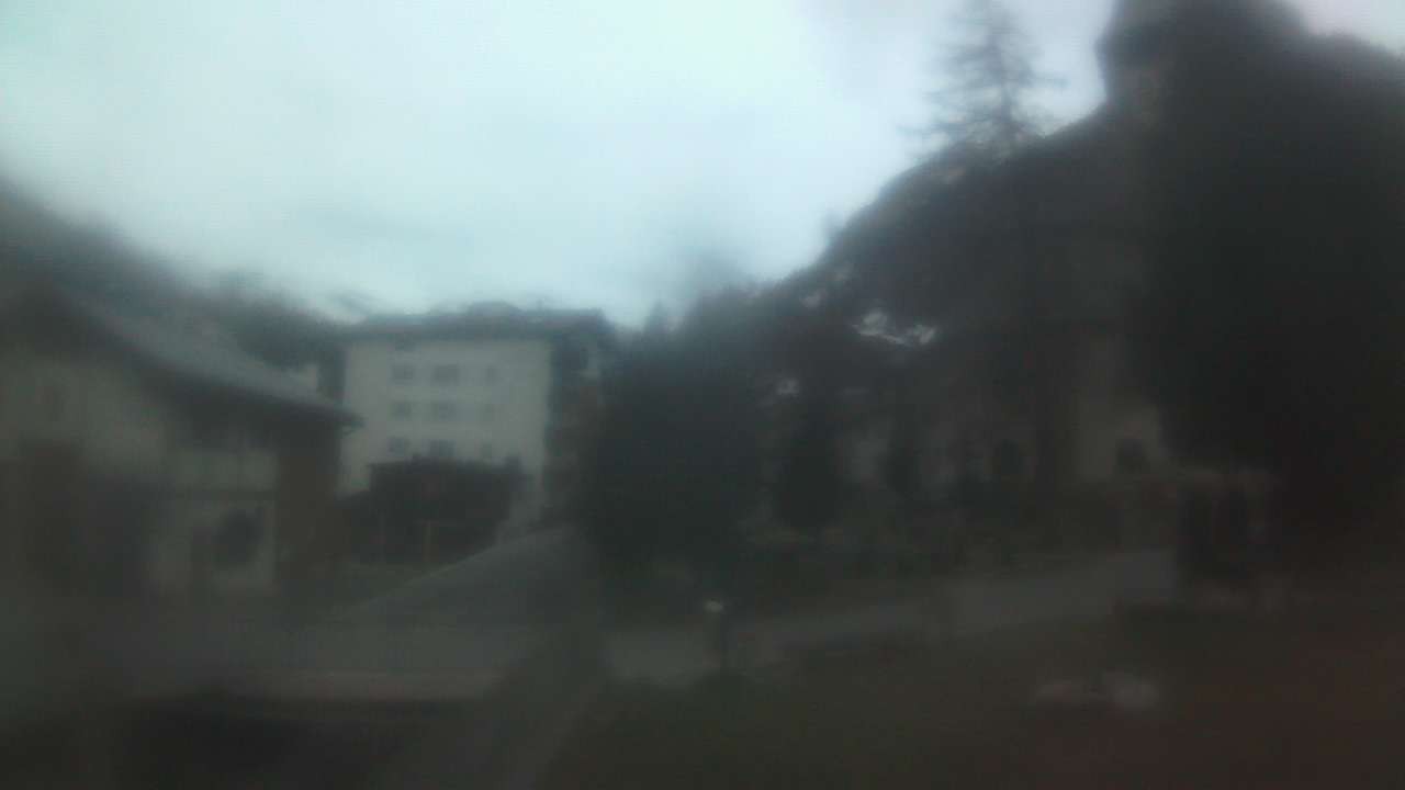Archiv Foto Webcam Zermatt Kirche