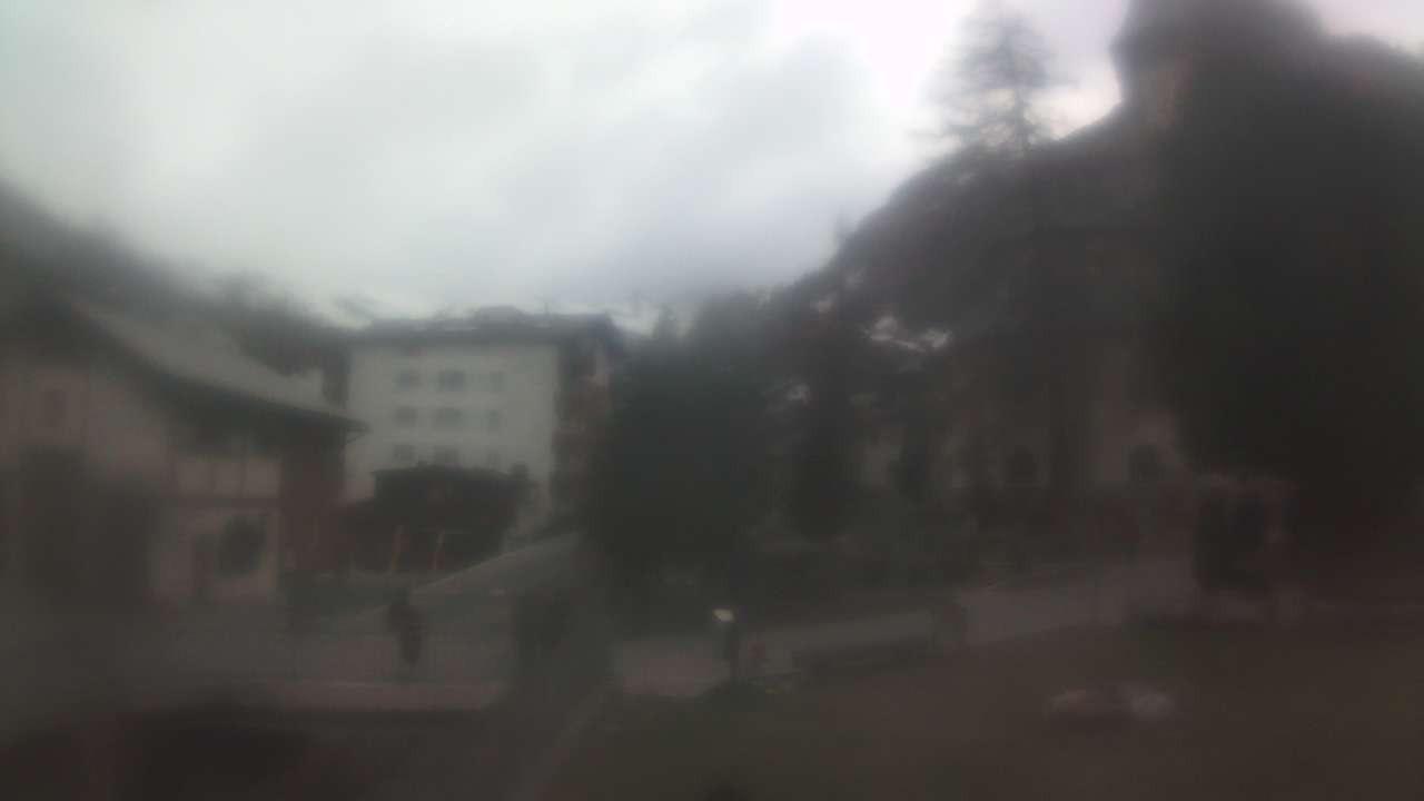 Archiv Foto Webcam Zermatt Kirche