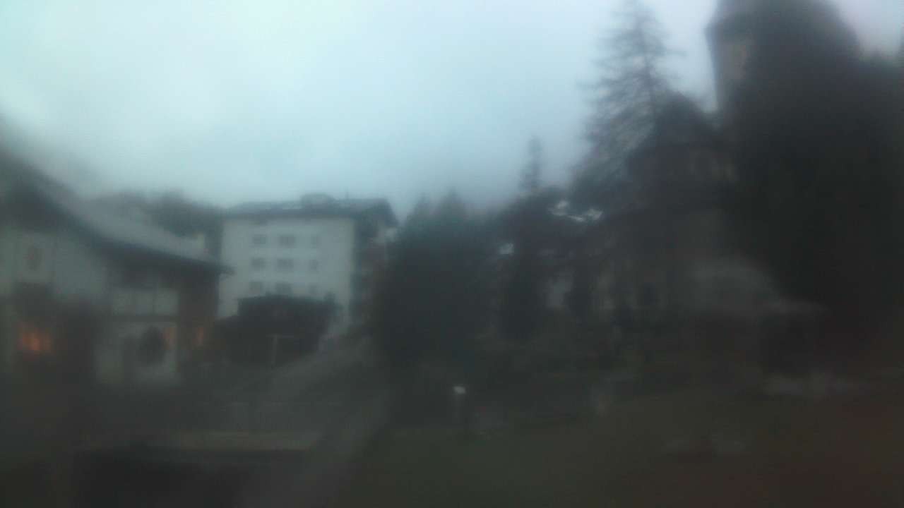 Archiv Foto Webcam Zermatt Kirche