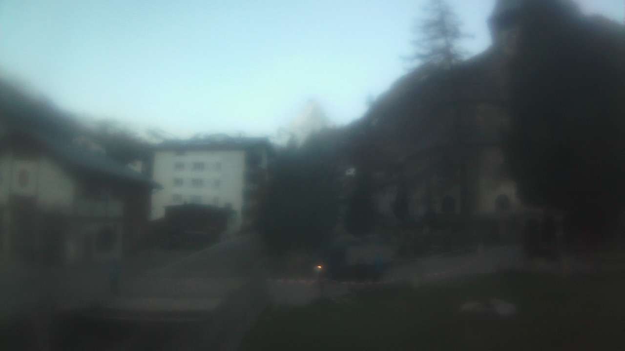 Archiv Foto Webcam Zermatt Kirche