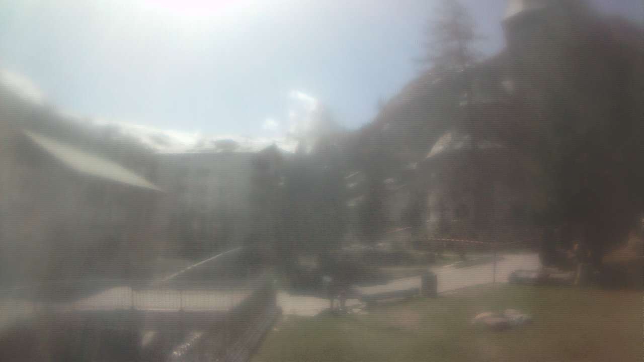 Archiv Foto Webcam Zermatt Kirche