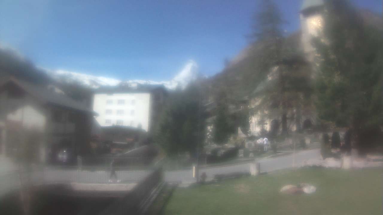 Archived image Webcam Zermatt Church