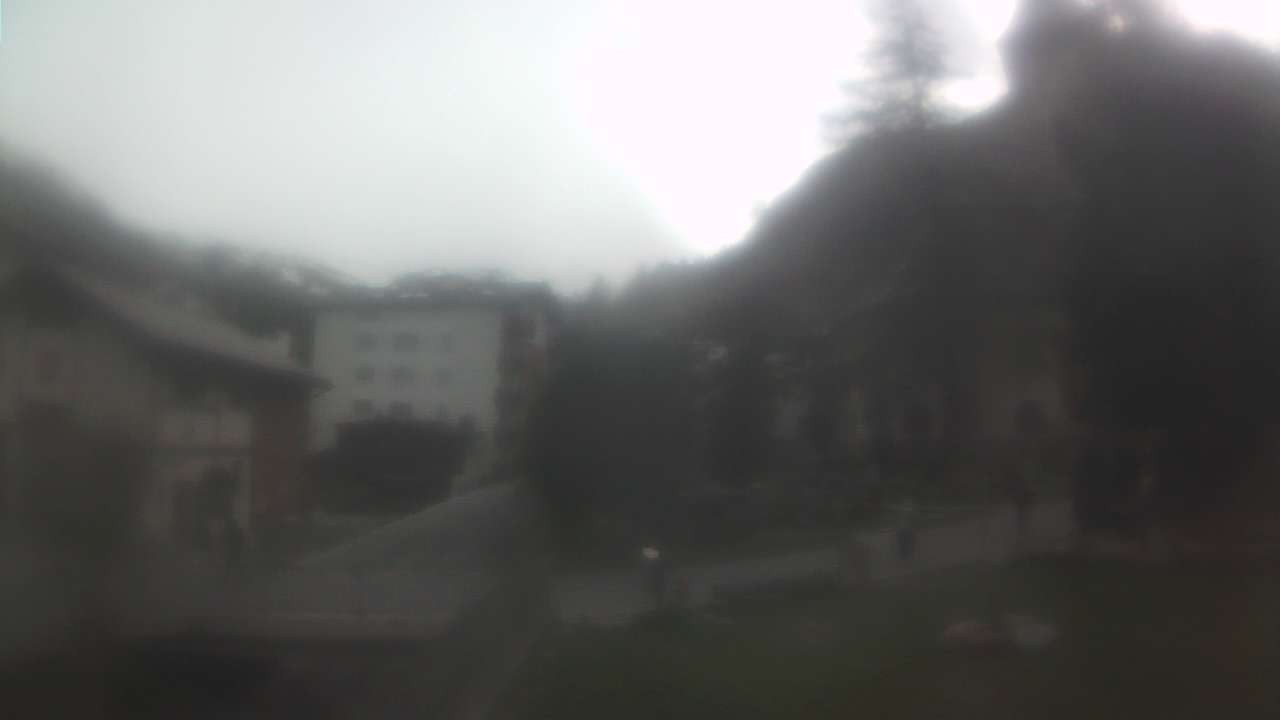 Archiv Foto Webcam Zermatt Kirche