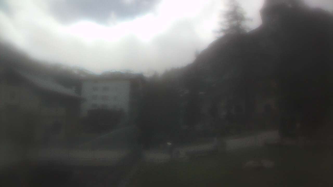 Archiv Foto Webcam Zermatt Kirche