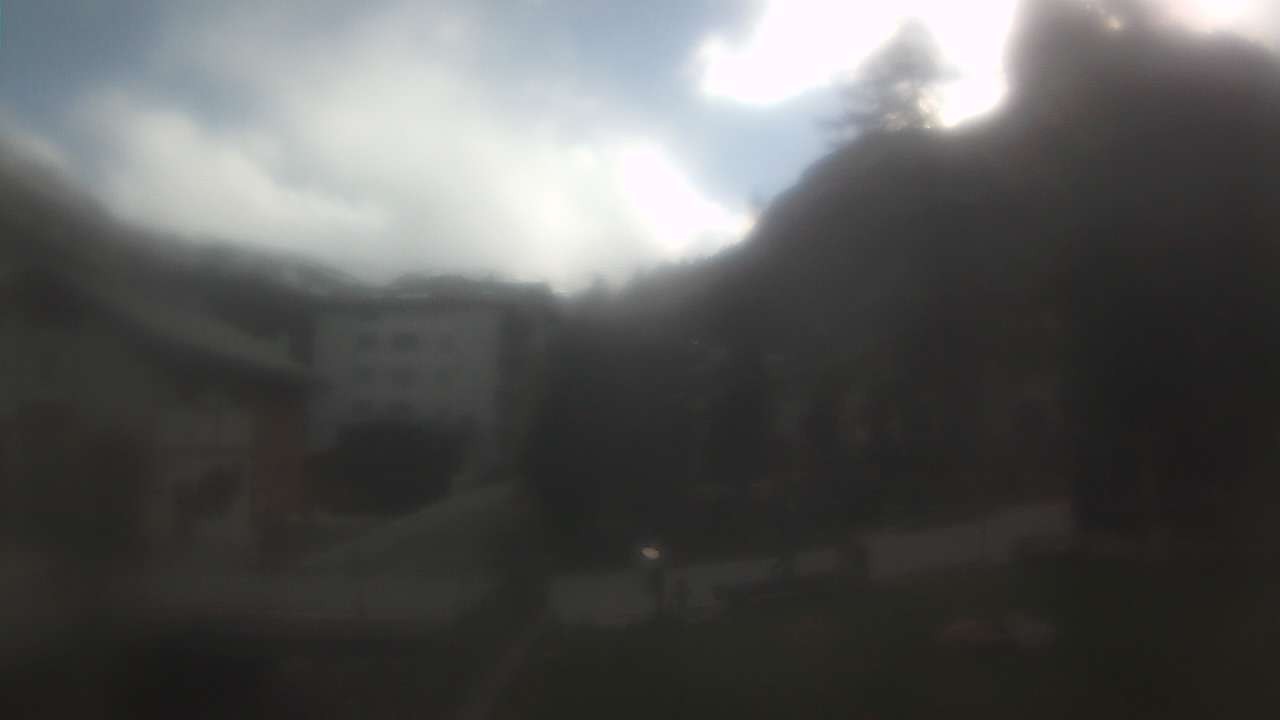 Archived image Webcam Zermatt Church
