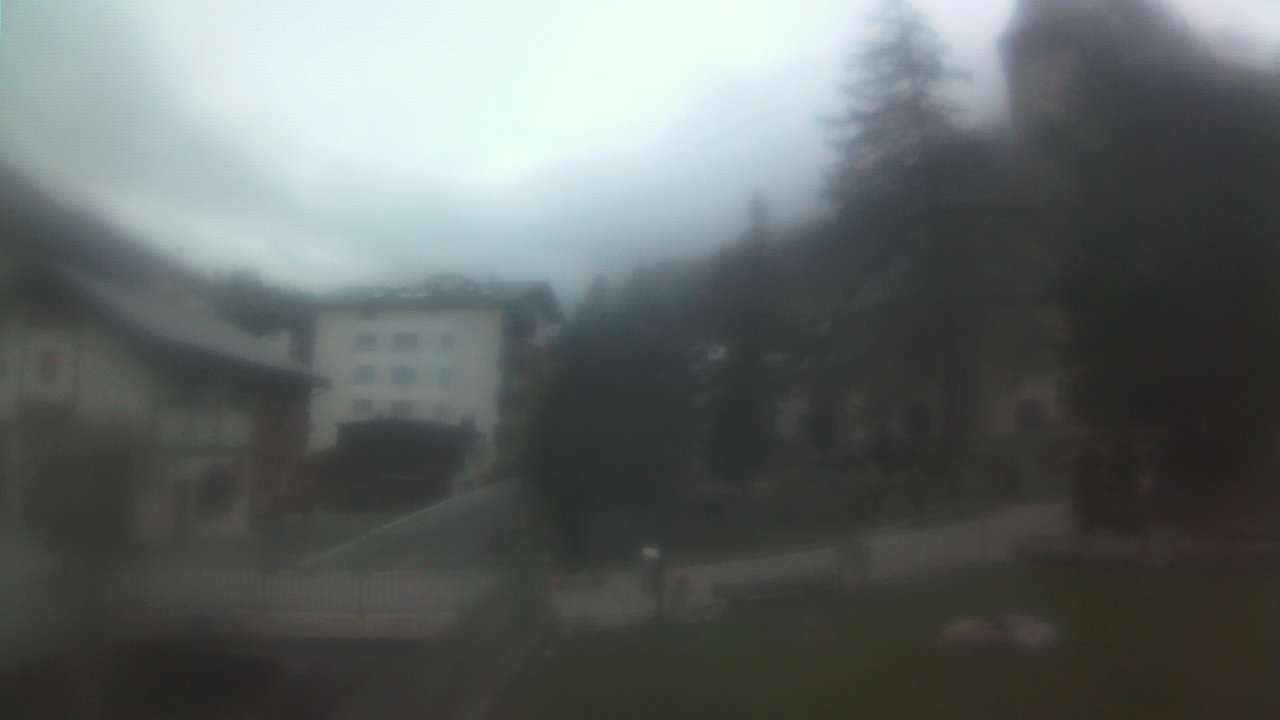 Archiv Foto Webcam Zermatt Kirche