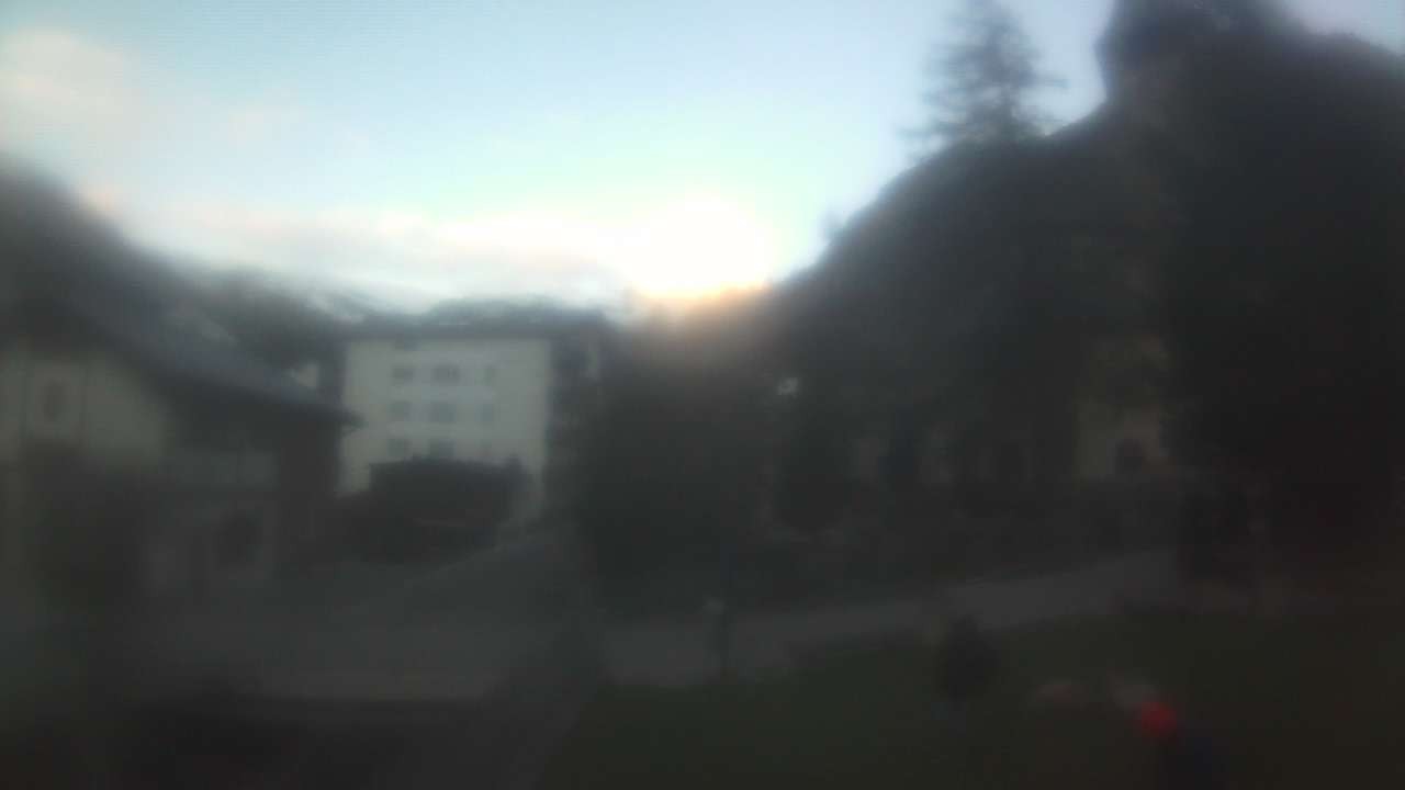 Archived image Webcam Zermatt Church