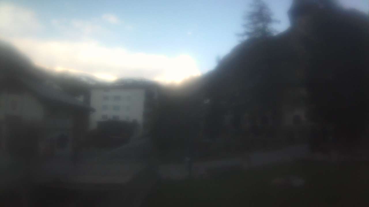 Archived image Webcam Zermatt Church