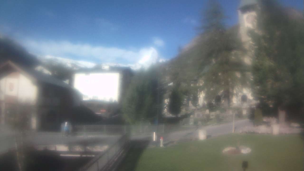 Archived image Webcam Zermatt Church