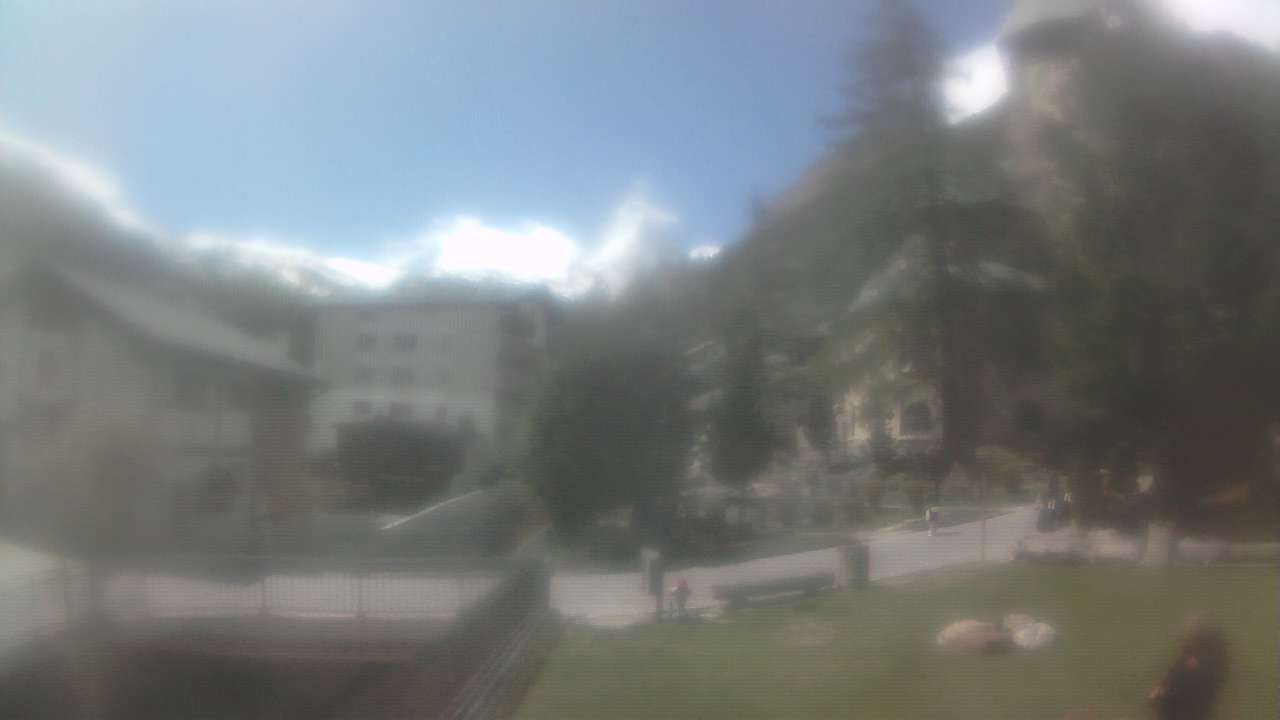 Archived image Webcam Zermatt Church