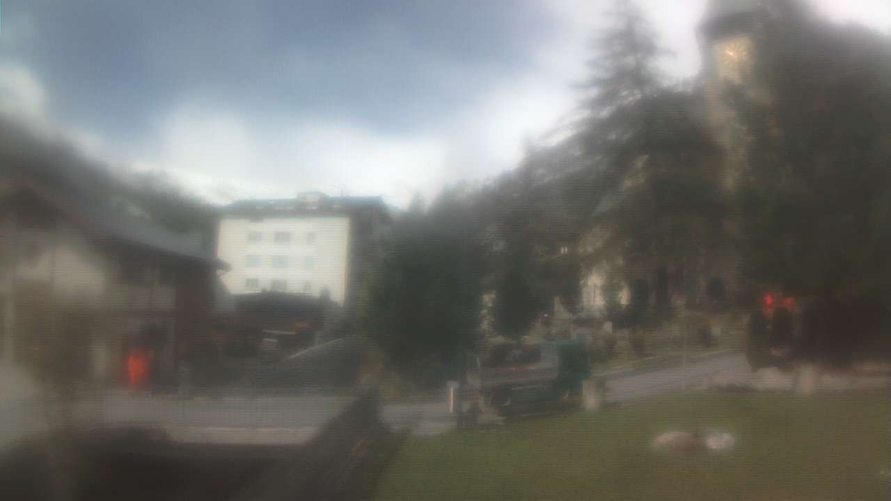 Archiv Foto Webcam Zermatt Kirche
