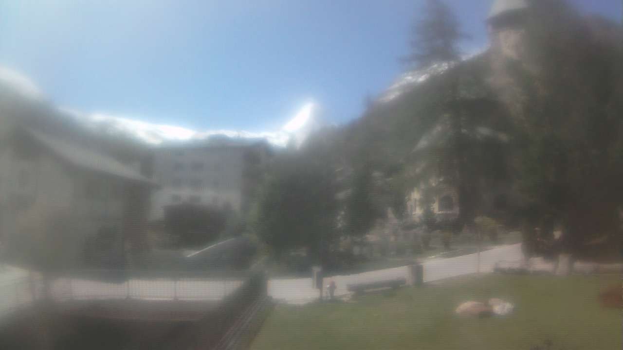 Archiv Foto Webcam Zermatt Kirche