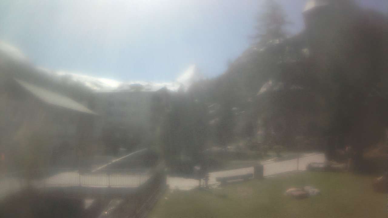 Archiv Foto Webcam Zermatt Kirche