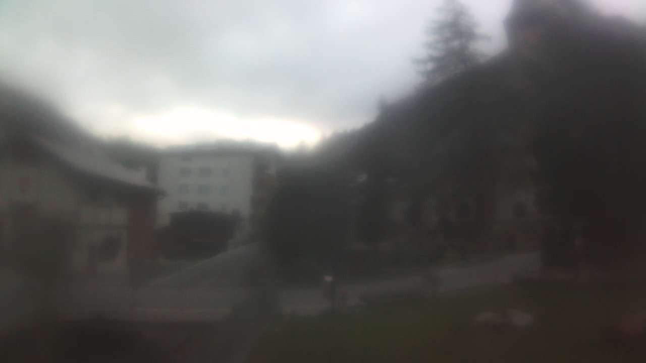 Archived image Webcam Zermatt Church