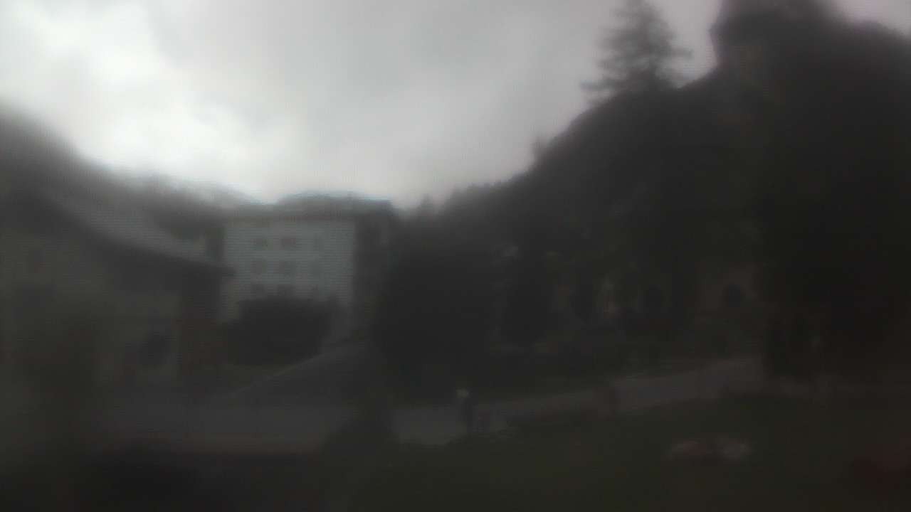 Archived image Webcam Zermatt Church