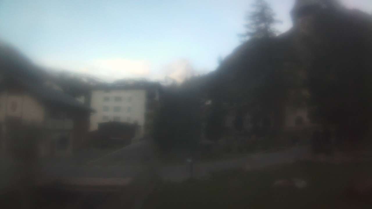 Archived image Webcam Zermatt Church