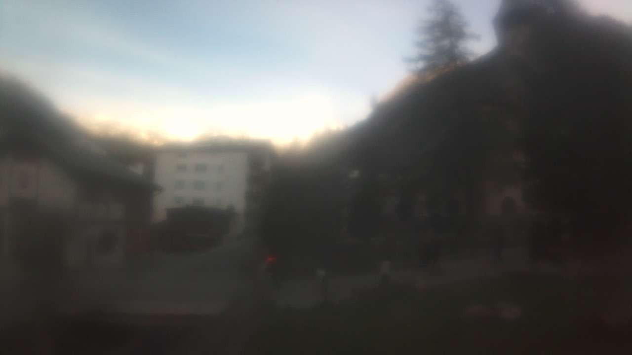 Archived image Webcam Zermatt Church