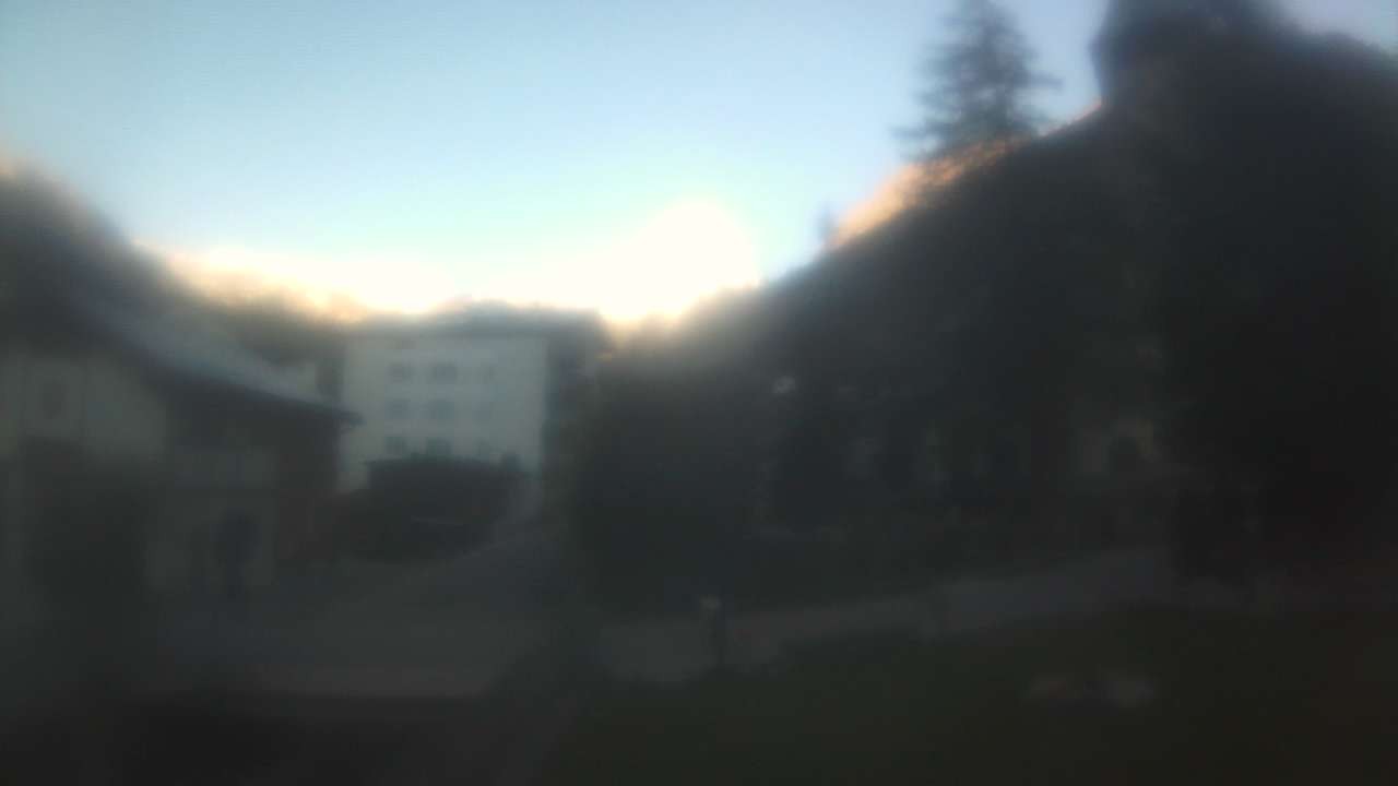 Archiv Foto Webcam Zermatt Kirche