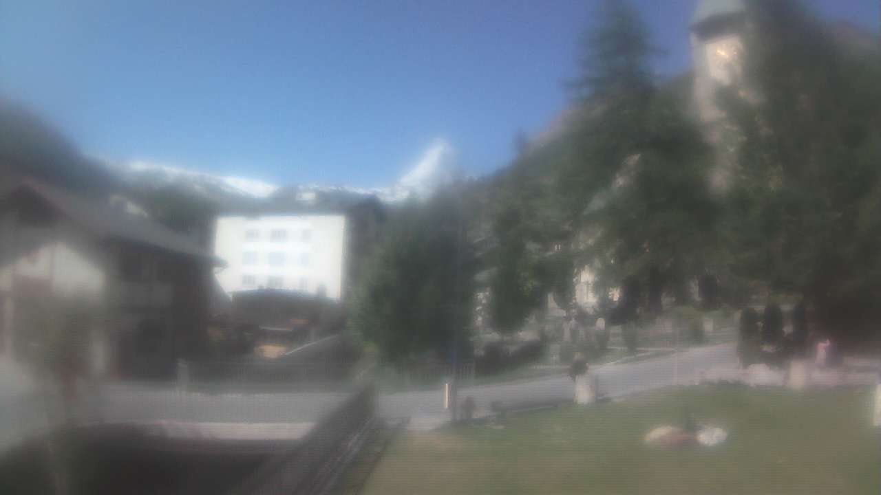 Archiv Foto Webcam Zermatt Kirche