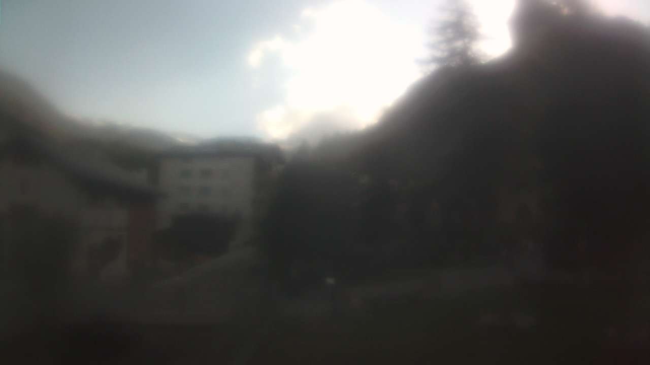 Archived image Webcam Zermatt Church