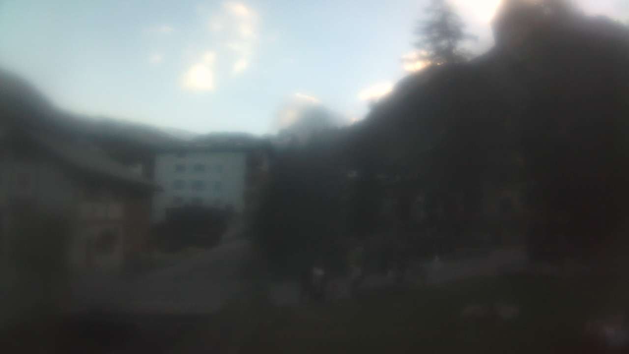 Archived image Webcam Zermatt Church