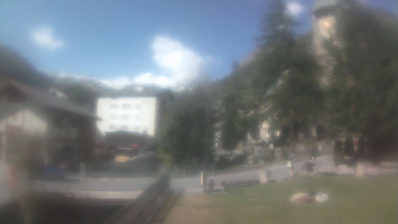 Archived image Webcam Zermatt Church