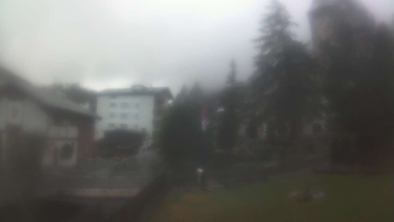 Archiv Foto Webcam Zermatt Kirche