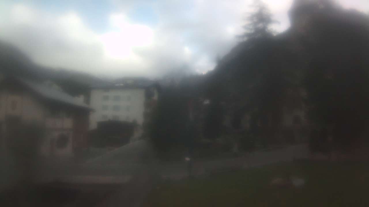 Archiv Foto Webcam Zermatt Kirche