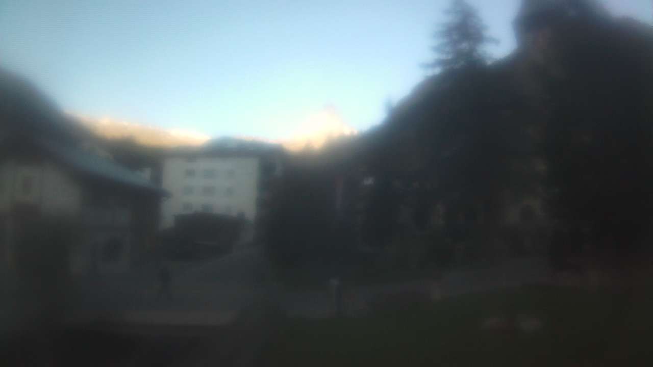 Archived image Webcam Zermatt Church
